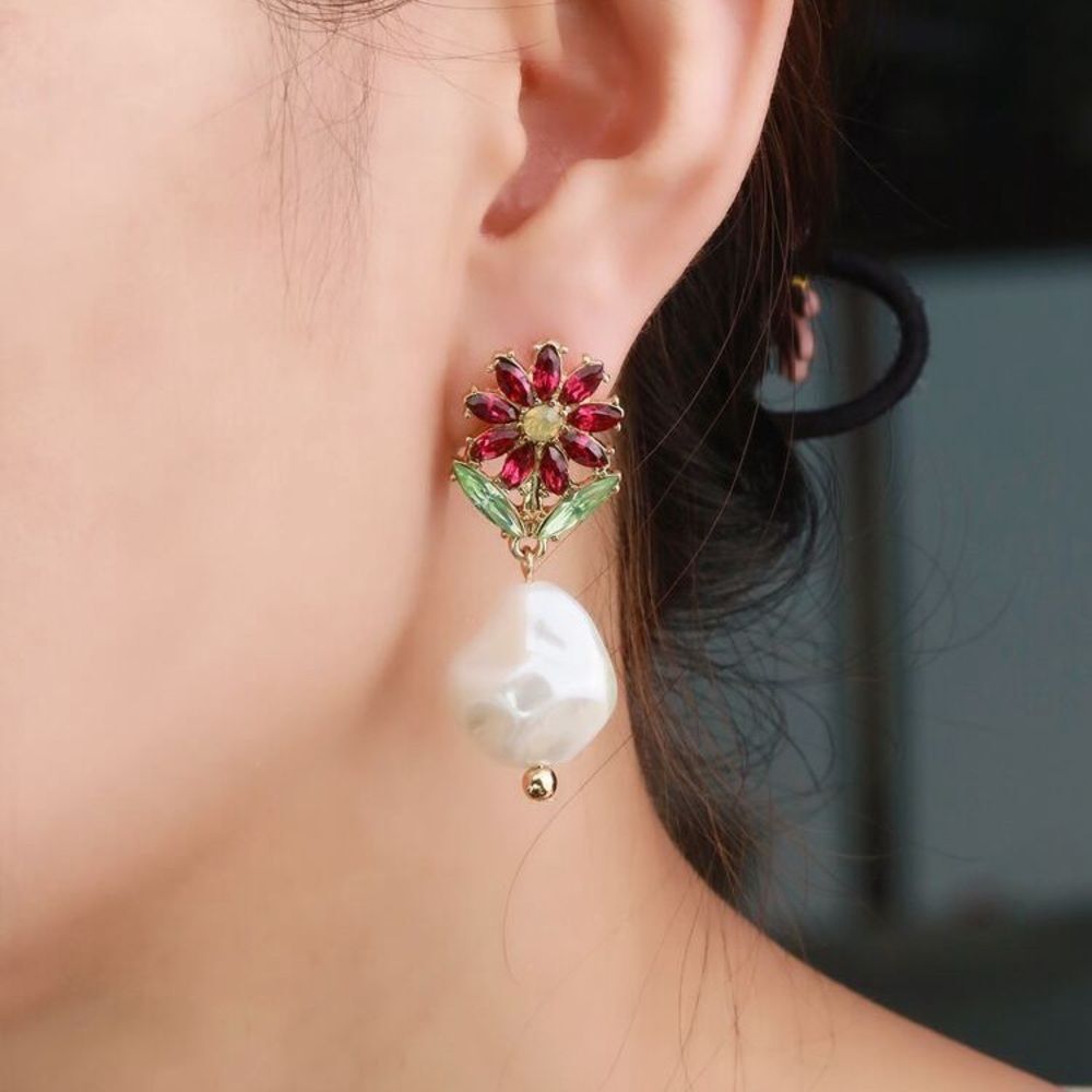 Floral Pearl Drop Earrings N1780